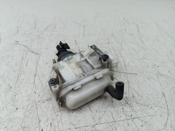 Módulo de Fecho Central VOLKSWAGEN PASSAT Variant (3A5, 35I) | 88 - 97 Imagem-4