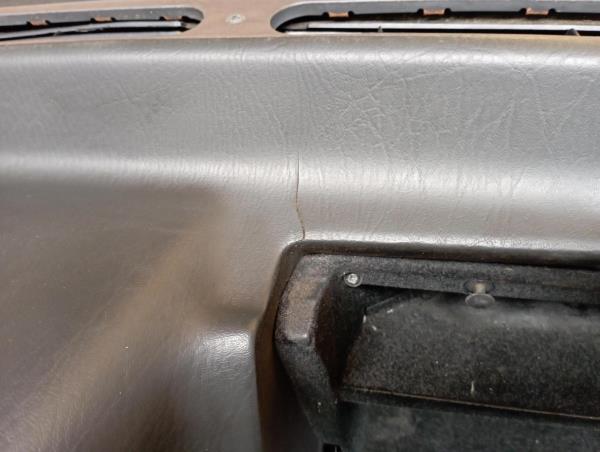 Tablier VOLVO 460 L (464) | 88 - 96 Imagem-6