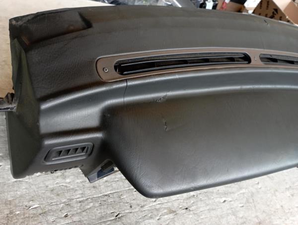 Tablier VOLVO 460 L (464) | 88 - 96 Imagem-9