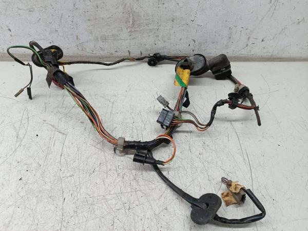 Instalação eléctrica porta frente esquerda RENAULT CLIO I (B/C57_, 5/357_) | 90 - 98 Imagem-4