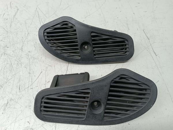 Difusor de ar RENAULT CLIO I (B/C57_, 5/357_) | 90 - 98 Imagem-1