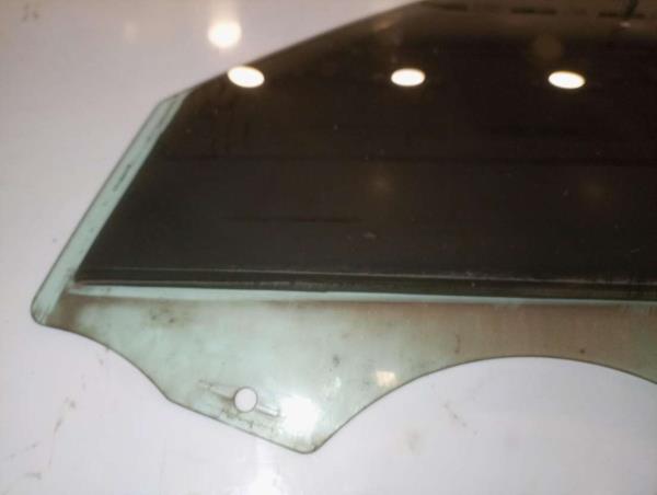 Vidro de Porta Frente Esquerdo BMW 3 Touring (E91) | 04 - 12 Imagem-1
