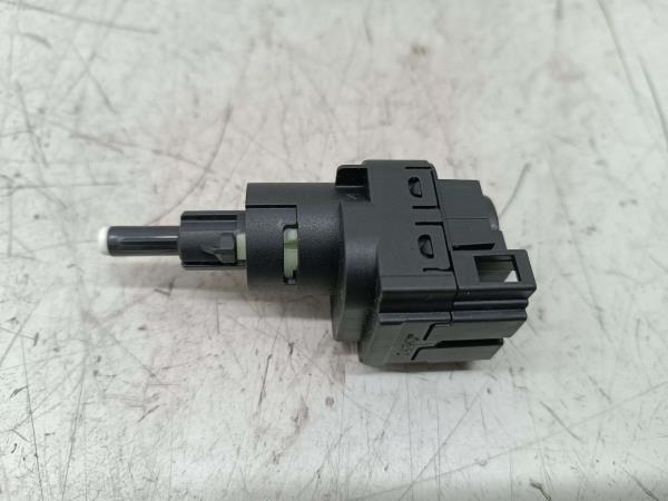 Botão de luz de travão AUDI A4 Avant (8ED, B7) | 04 - 08 Imagem-2