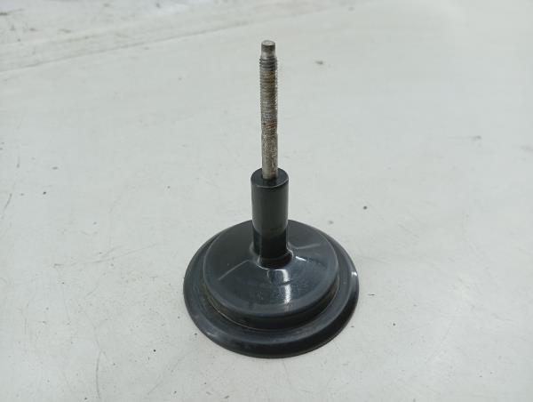 Parafuso de roda suplente FORD FOCUS II (DA_, HCP, DP) | 04 - 13