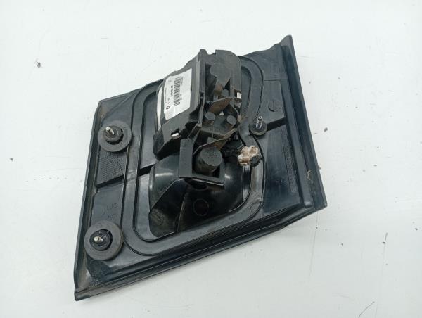 Farolim da Mala Esquerdo NISSAN PRIMERA (P11) | 96 - 01