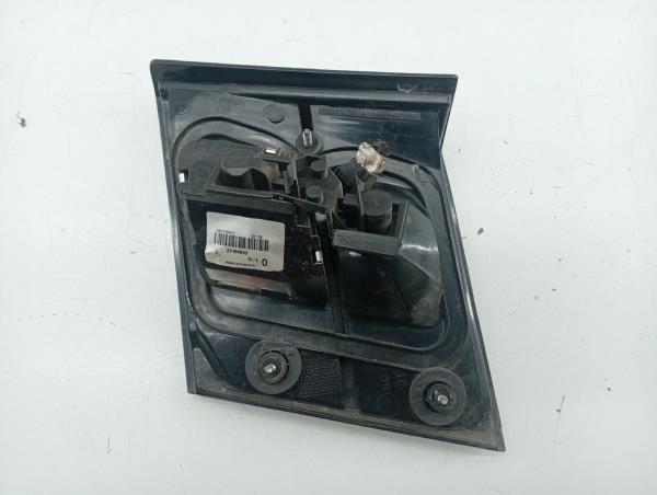 Farolim da Mala Esquerdo NISSAN PRIMERA (P11) | 96 - 01 Imagem-1