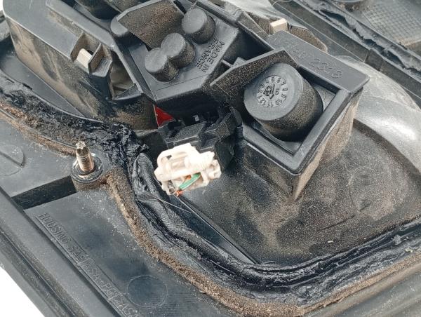 Farolim da Mala Direito NISSAN PRIMERA (P11) | 96 - 01 Imagem-3