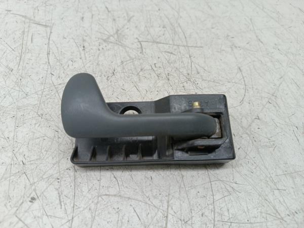 Puxador interior de porta traseira direita FIAT PUNTO (176_) | 93 - 99