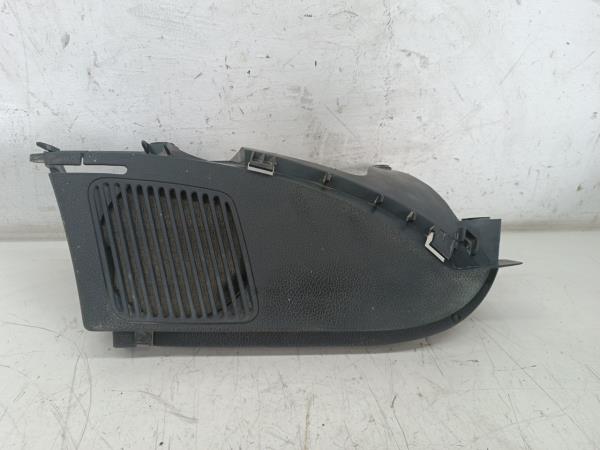 Capa de Coluna de Som BMW 3 Compact (E36) | 94 - 00 Imagem-4
