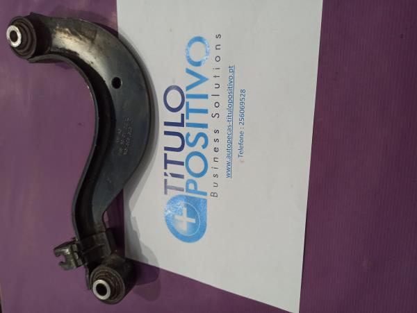 Braço curvo da suspensão traseira VOLKSWAGEN GOLF IV (1J1) | 97 - 07 Imagem-1