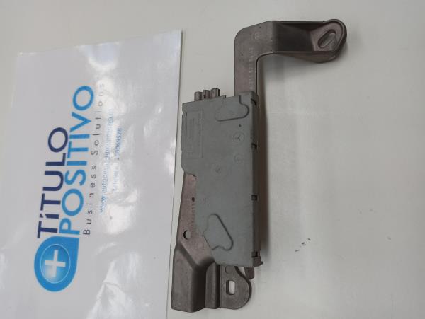 Amplificador de antena MERCEDES-BENZ E-CLASS (W211) | 02 - 09 Imagem-1