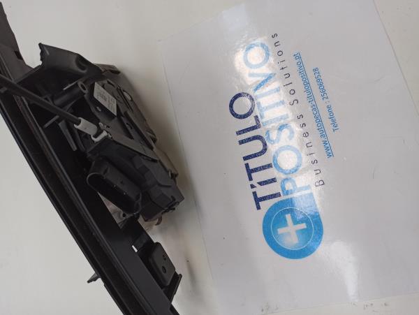 Fecho da Porta Trás Direito FORD FOCUS III | 10 -  Imagem-2