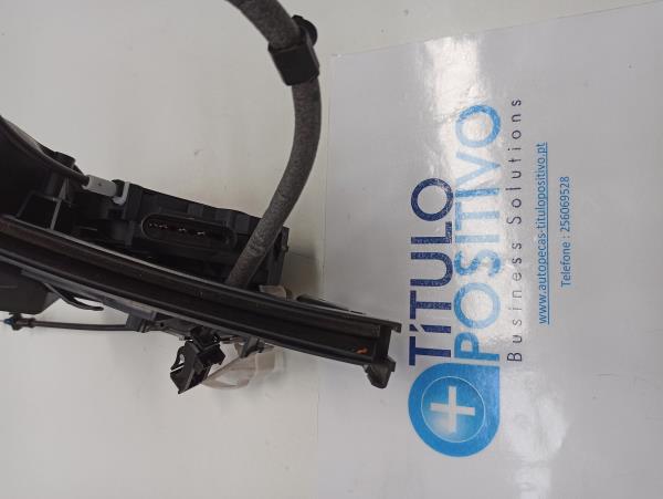 Fecho da Porta Trás Direito FORD FOCUS III | 10 -  Imagem-3