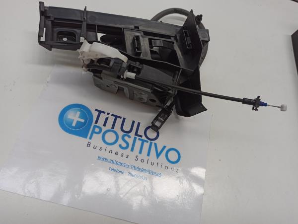 Fecho da Porta Trás Esquerdo FORD FOCUS III | 10 -  Imagem-3