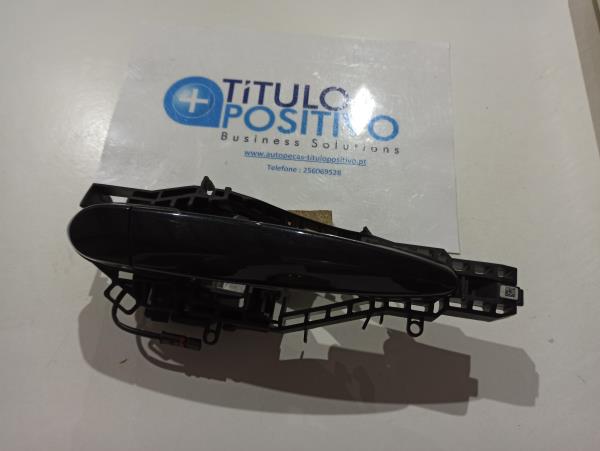 Puxador exterior da porta BMW 1 (F20) | 11 - 19 Imagem-1