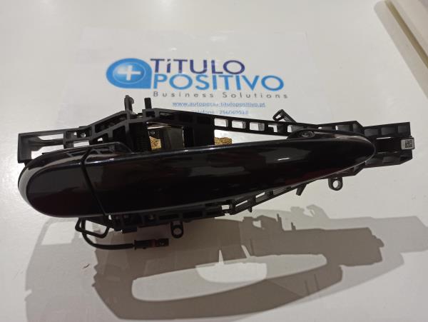 Puxador exterior da porta BMW 1 (F20) | 11 - 19 Imagem-3