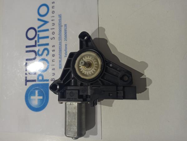 Motor e elevador de vidro trás direito VOLVO V40 Hatchback (525, 526) | 12 -  Imagem-1