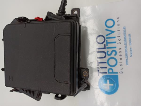 Caixa de Fusíveis RENAULT CLIO III (BR0/1, CR0/1) | 05 - 