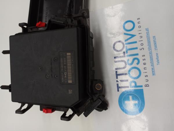 Caixa de Fusíveis RENAULT CLIO III (BR0/1, CR0/1) | 05 -  Imagem-2
