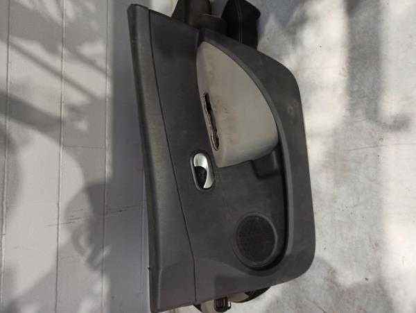 Bancos e quartelas RENAULT CLIO III (BR0/1, CR0/1) | 05 -  Imagem-14