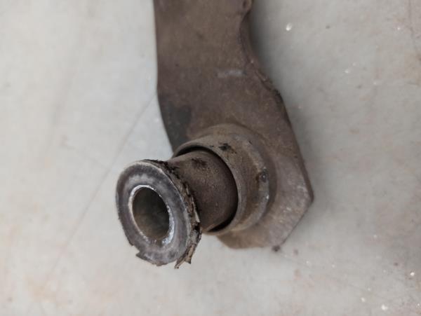 Braço de suspensão pequeno esquerdo RENAULT MEGANE II (BM0/1_, CM0/1_) | 01 - 12 Imagem-3