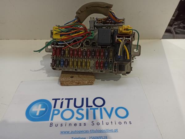 Caixa de Fusíveis ROVER 400 (RT) | 95 - 00 Imagem-1