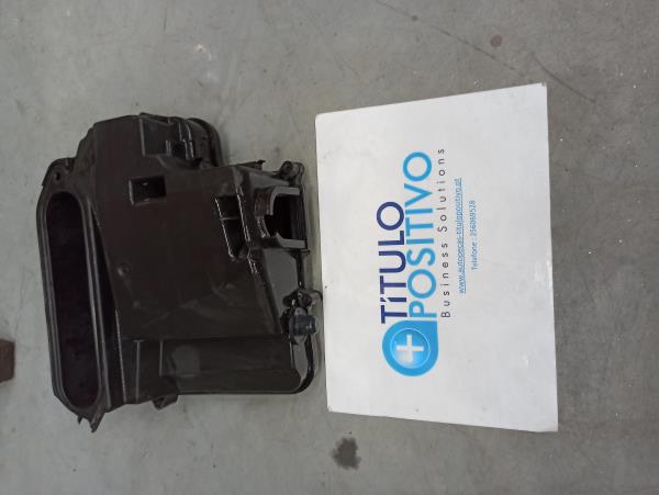 Caixa de bateria VOLKSWAGEN PASSAT (3B3) | 00 - 05