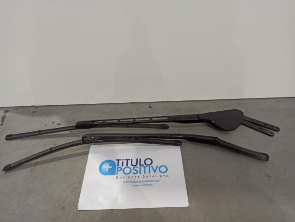 Escova da frente MERCEDES-BENZ C-CLASS T-Model (S203) | 01 - 07 Imagem-1