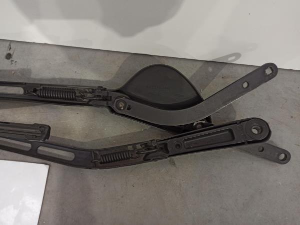 Escova da frente MERCEDES-BENZ C-CLASS T-Model (S203) | 01 - 07 Imagem-5