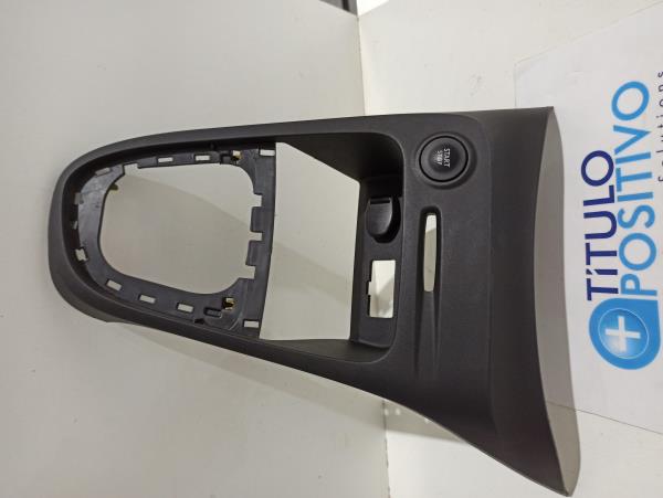 Consola Central RENAULT CAPTUR I (J5_, H5_) | 13 -  Imagem-1