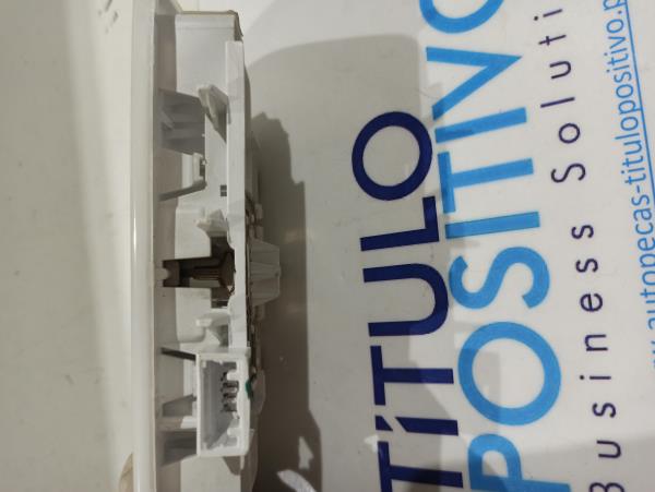 Plafonier interior frente RENAULT CAPTUR I (J5_, H5_) | 13 -  Imagem-6