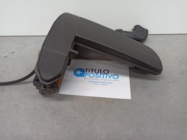 Caixa de filtro de ar com tubo de ar RENAULT CLIO III (BR0/1, CR0/1) | 05 - 