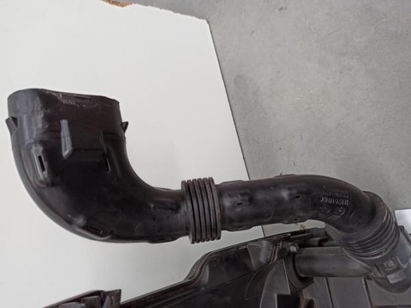 Caixa de filtro de ar com tubo de ar RENAULT CLIO III (BR0/1, CR0/1) | 05 -  Imagem-3