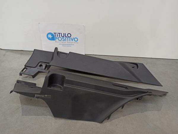 Acabamento esq/drt de mala(plásticos) RENAULT CLIO III (BR0/1, CR0/1) | 05 -  Imagem-1