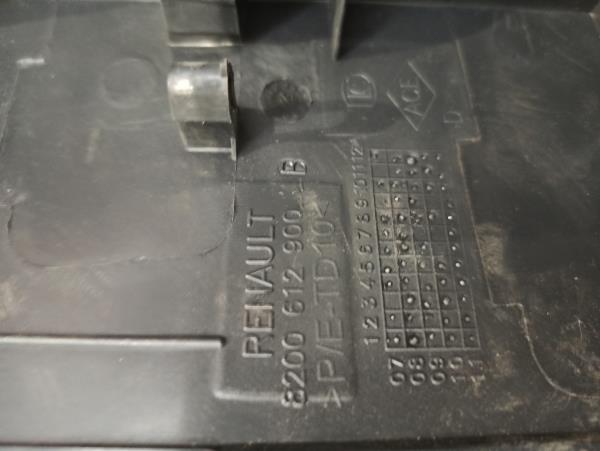 Acabamento esq/drt de mala(plásticos) RENAULT CLIO III (BR0/1, CR0/1) | 05 -  Imagem-4