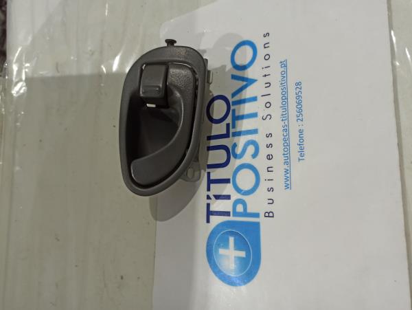 Puxador interior de porta frente direita MITSUBISHI LANCER VI (CJ_, CP_) | 95 - 03
