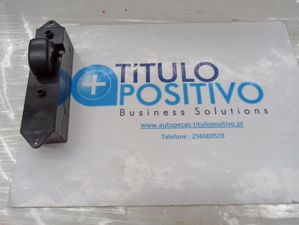 Comutador de vidro frente direito MITSUBISHI LANCER VI (CJ_, CP_) | 95 - 03
