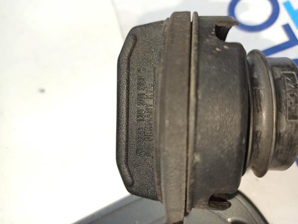 Tampa do deposito de combustível com tampão AUDI A4 (8E2, B6) | 00 - 05 Imagem-4