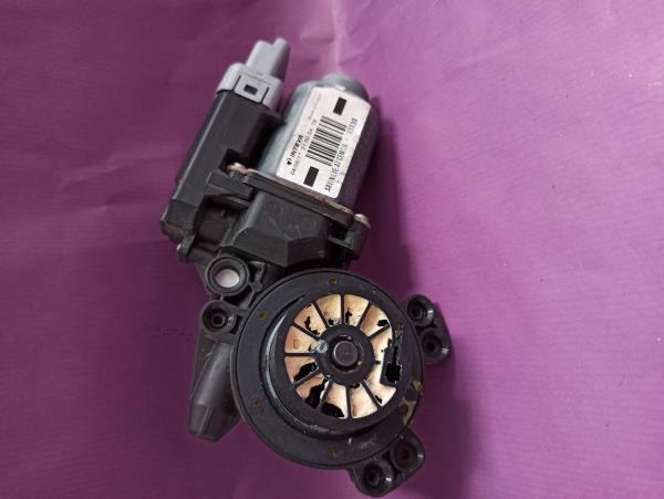 Motor de vidro frente esquerdo PEUGEOT 207 (WA_, WC_) | 06 - 15