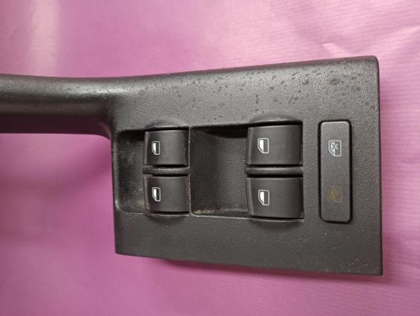 Comutador de vidro frente esquerdo AUDI A3 (8L1) | 96 - 06 Imagem-2
