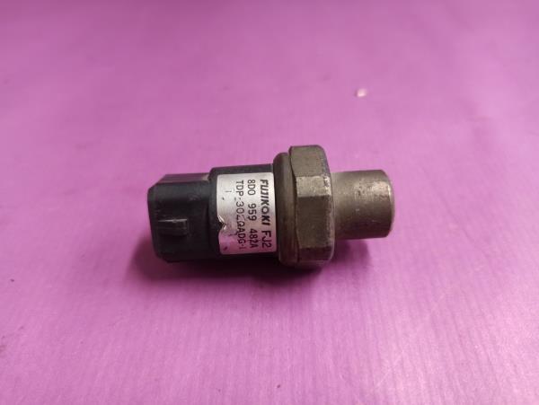 Sensor de pressão de AC AUDI A4 (8D2, B5) | 94 - 01