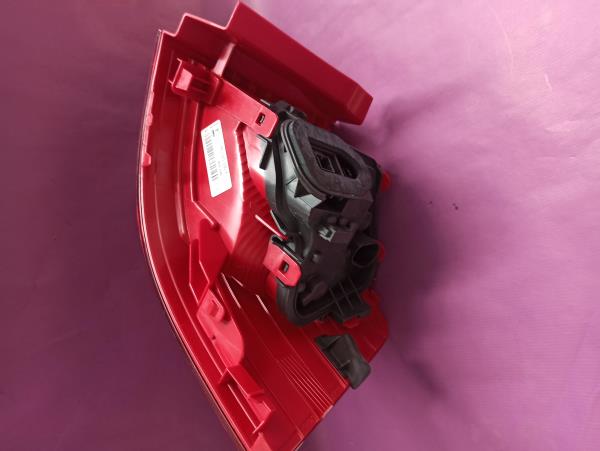 Farolim Stop Esquerdo SEAT ALHAMBRA (710, 711) | 10 -  Imagem-3