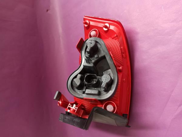 Farolim Stop Direito SEAT EXEO (3R2) | 08 - 13 Imagem-4