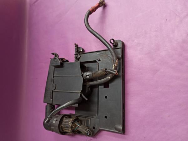 Placa de suporte de fusíveis OPEL VECTRA B (J96) | 95 - 04 Imagem-1