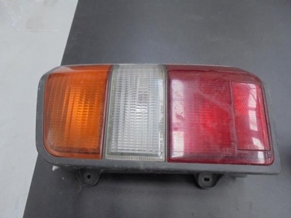Farolim Stop Esquerdo MITSUBISHI DELICA / SPACE GEAR | 94 - 07 Imagem-4