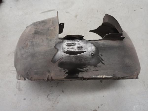 Cava de Roda Frente Esquerda VOLVO S80 I (184) | 98 - 08