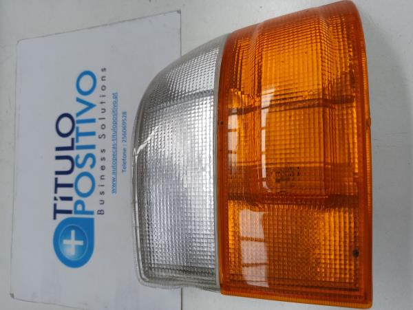 Farolim de Pisca Frente Direito TOYOTA HIACE IV Caixa (__H1_, __H2_) | 95 - 12 Imagem-3