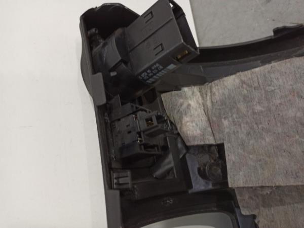 Painel inferior de tablier e controle de luzes SKODA FABIA I (6Y2) | 99 - 08 Imagem-5
