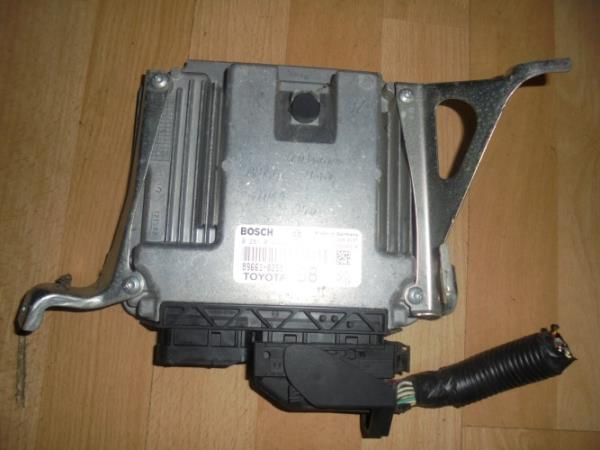 Centralina TOYOTA AURIS (_E15_) | 06 - 12