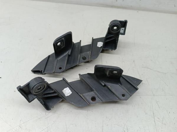 Suporte de montagem de para-choques SEAT LEON (1P1) | 05 - 13 Imagem-4